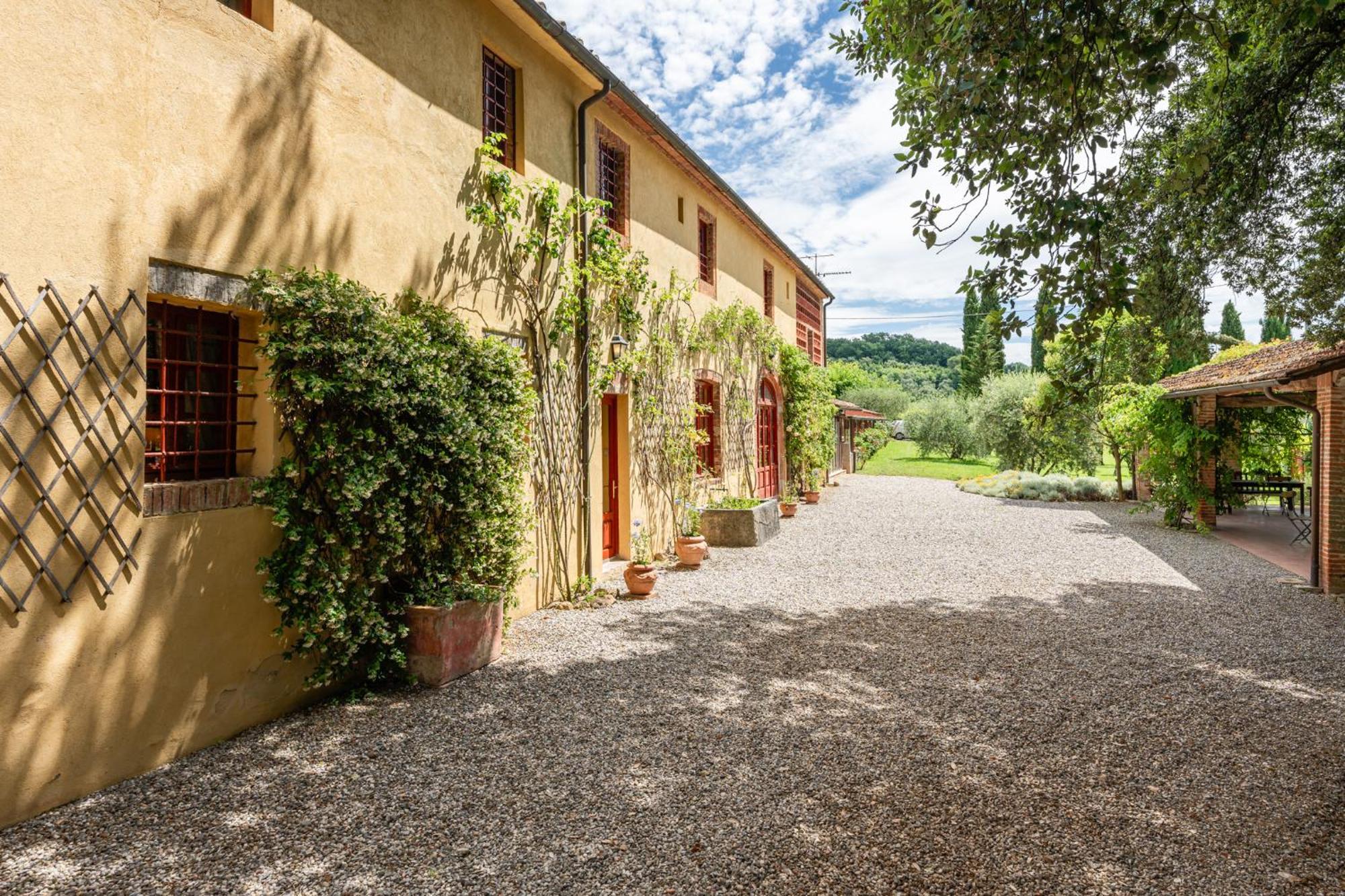 Agriturismo Mansi Bernardini Lucca Luaran gambar